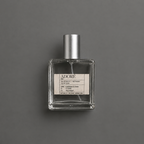 Adoré de Elixir Amador: frasco cuadrado de 60 ml.