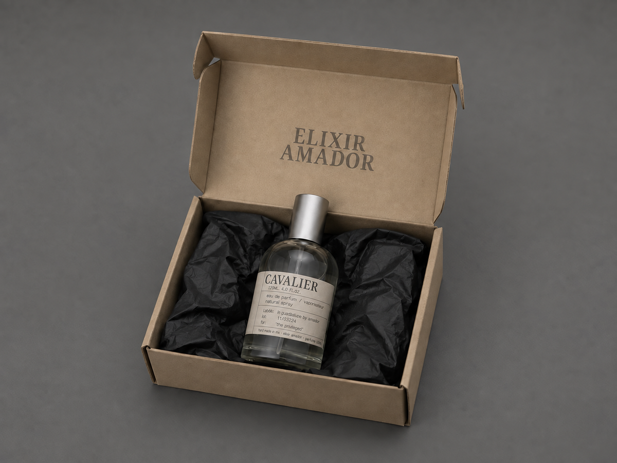 Cavalier de Elixir Amador: frasco de 120 ml en su empaque.