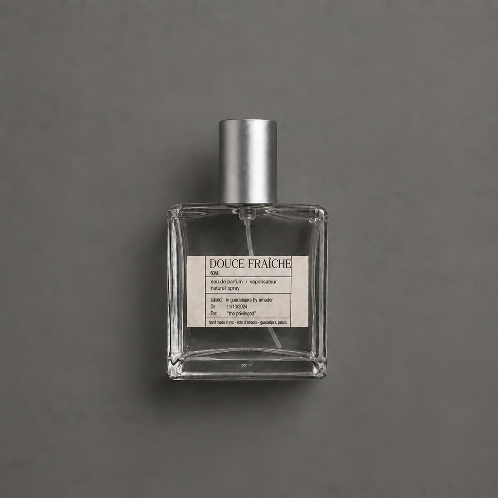 Douce Fraîche de Elixir Amador: frasco cuadrado de 60 ml.