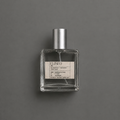 Elíseo de Elixir Amador: frasco cuadrado de 60 ml sobre fondo gris.
