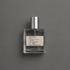 Epicée de Elixir Amador: frasco cuadrado de 60 ml sobre fondo gris.
