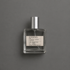 Éternel de Elixir Amador: frasco cuadrado de 60 ml sobre fondo gris.
