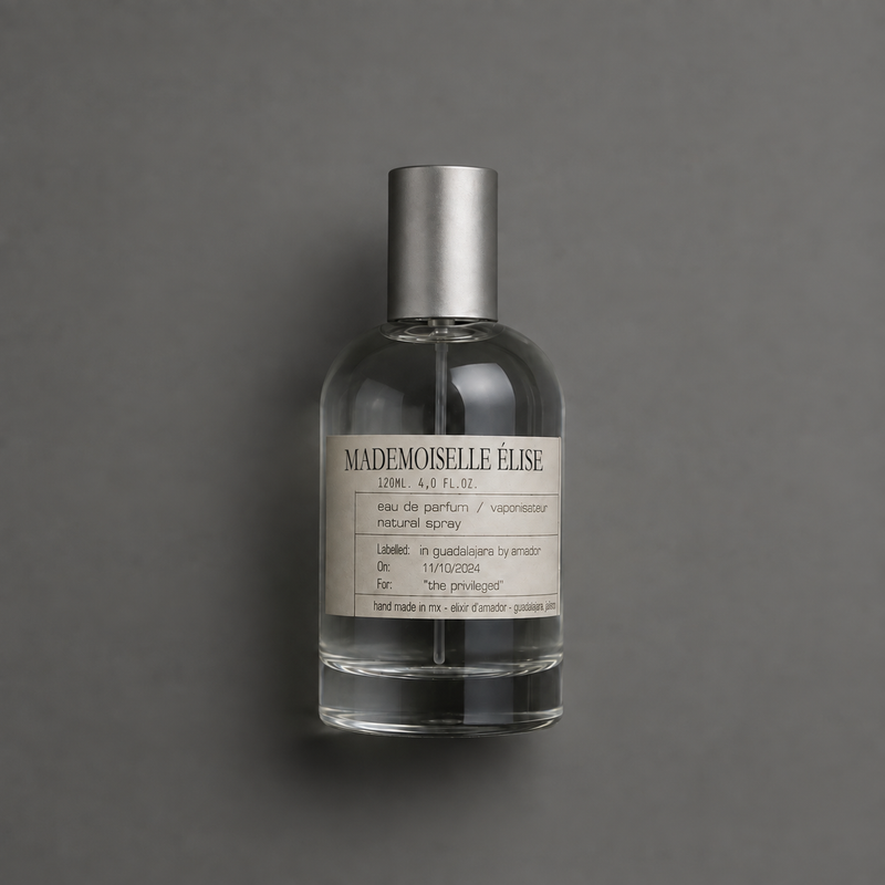 Mademoiselle Élise de Elixir Amador: frasco cilíndrico de 120 ml.