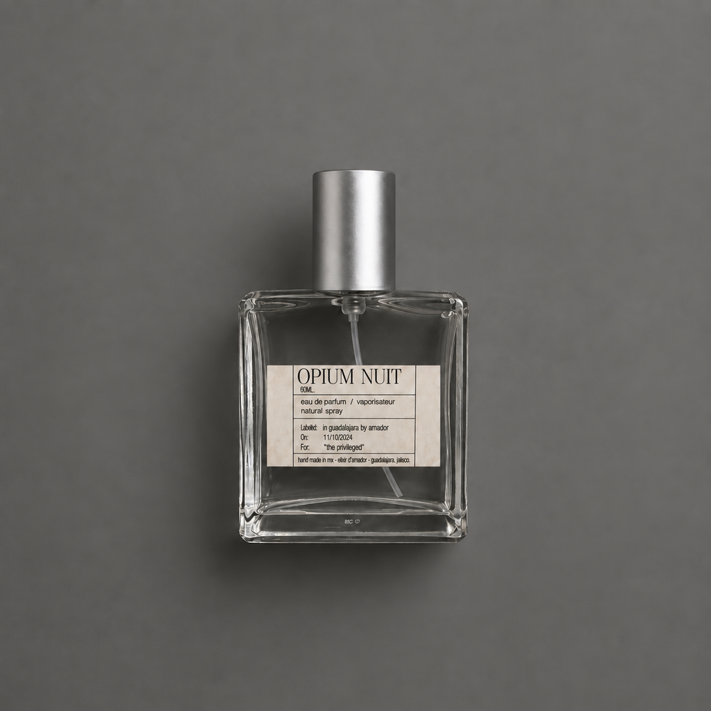 Opium Nuit de Elixir Amador: frasco cuadrado de 60 ml.